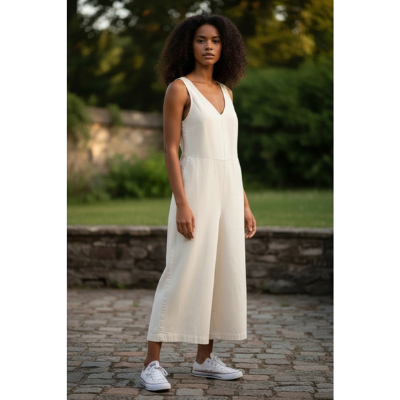Banana Republic Pants - Banana Republic Beige Crop Jumpsuit - Size 6